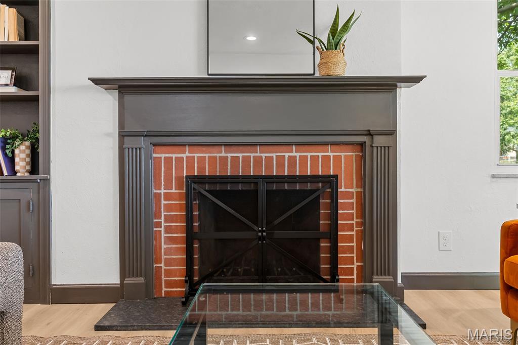 9515 Koerber Lane Affton, MO 63123 - Photo 11 of 48