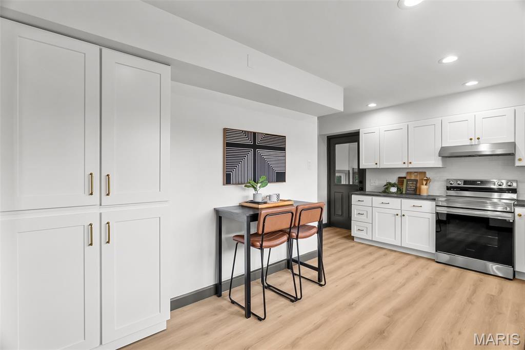 9515 Koerber Lane Affton, MO 63123 - Photo 16 of 48