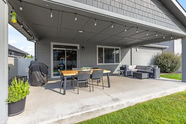 $695,000 | 19810 East Snake River Avenue, Liberty Lake, WA 99016