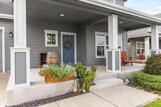 $695,000 | 19810 East Snake River Avenue, Liberty Lake, WA 99016