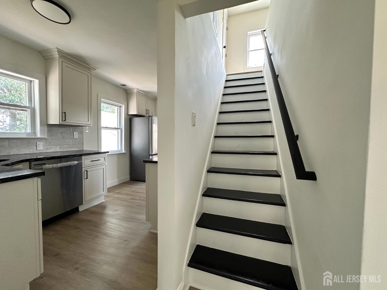 422 Crows Mill Road Fords, NJ 08863 - Photo 23 of 49 Gallery Image 23