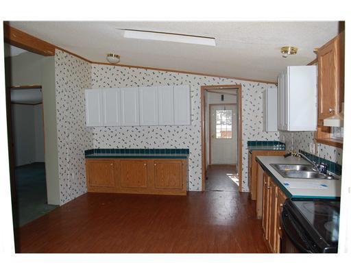 30 Cottage Road Gray, ME 04039 - Photo 6 of 13 Kitchen.