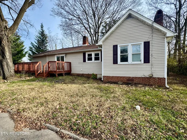 $269,000 | 101 East Maire Avenue, Clinton, TN 37716