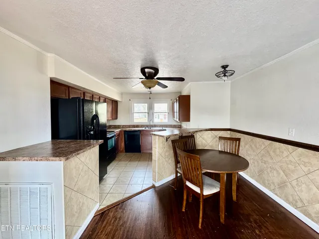 $259,000 | 101 East Maire Avenue, Clinton, TN 37716