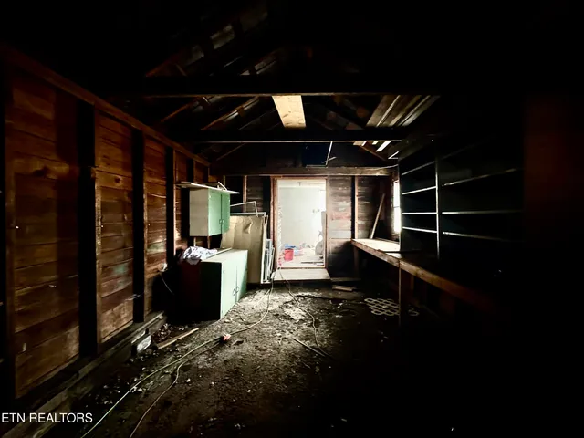 $259,000 | 101 East Maire Avenue, Clinton, TN 37716