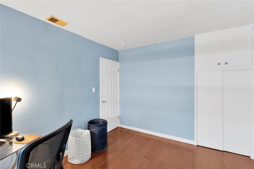 7664 Beckett Street Tujunga, CA 91042 - Photo 24 of 55