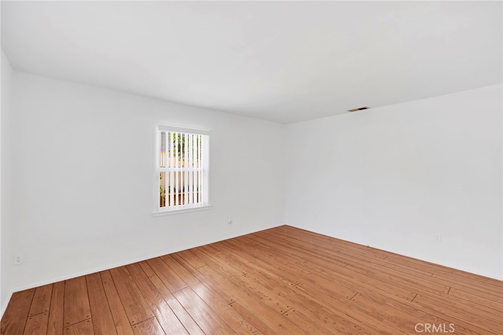 7664 Beckett Street Tujunga, CA 91042 - Photo 6 of 55