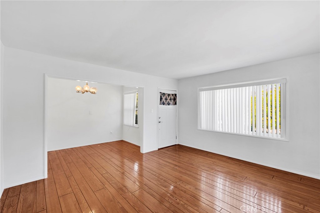 7664 Beckett Street Tujunga, CA 91042 - Photo 8 of 55