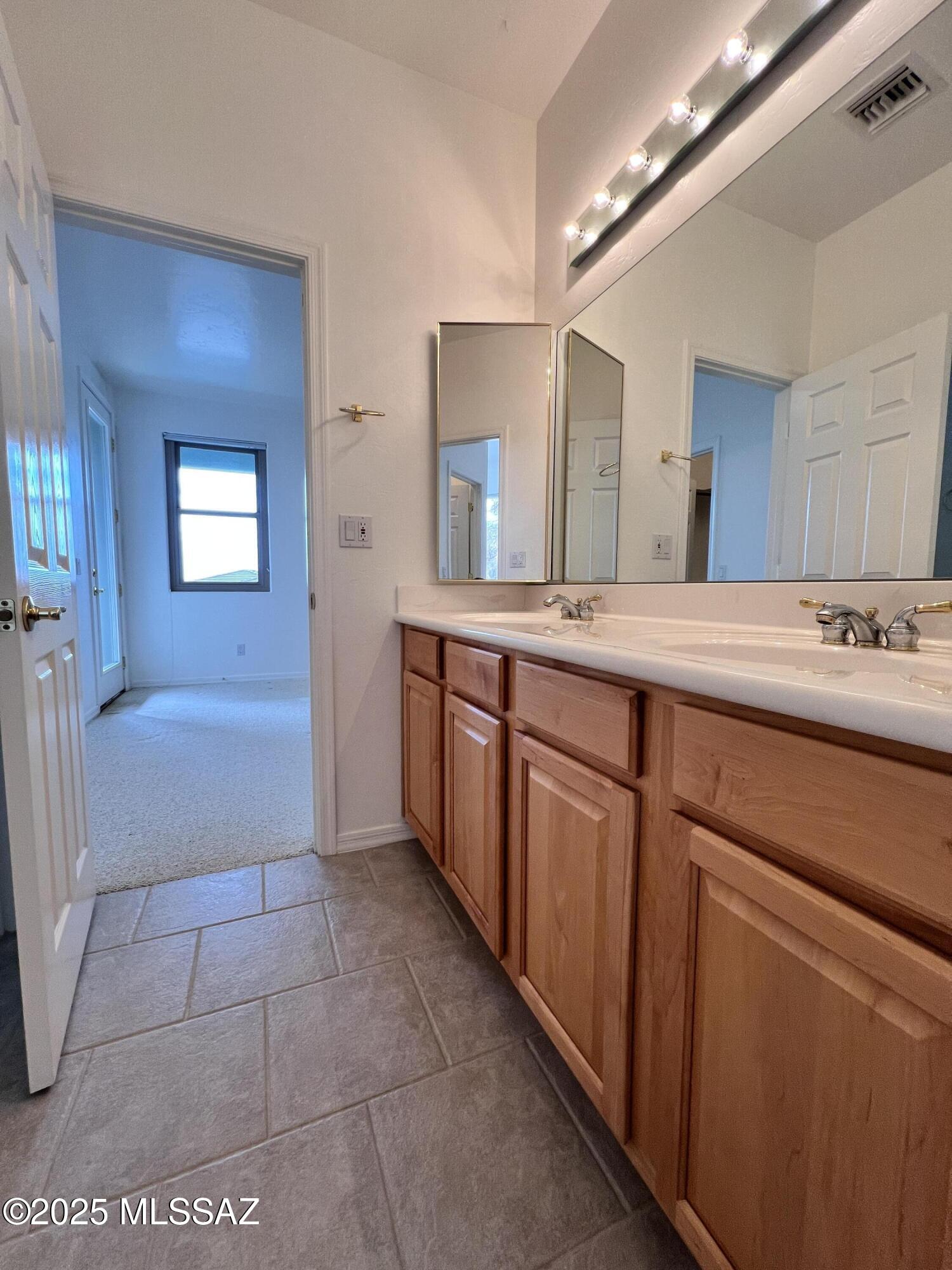 7449 East Ridge Point Road Tucson, AZ 85750 - Photo 31 of 36 IMG_9345
