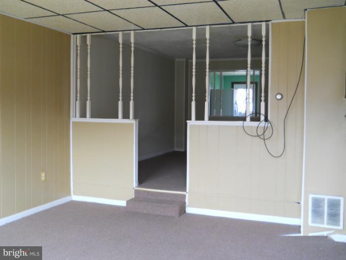 8186 Mid Haven Road Dundalk, MD 21222 - Photo 13 of 21
