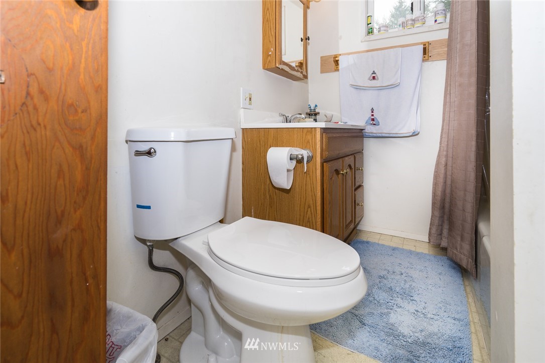 3710 North Hoffman Road Oak Harbor, WA 98277 - Photo 16 of 25 Gallery Image 16