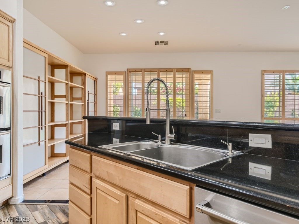 9976 Liberty View Road Las Vegas, NV 89148 - Photo 16 of 53