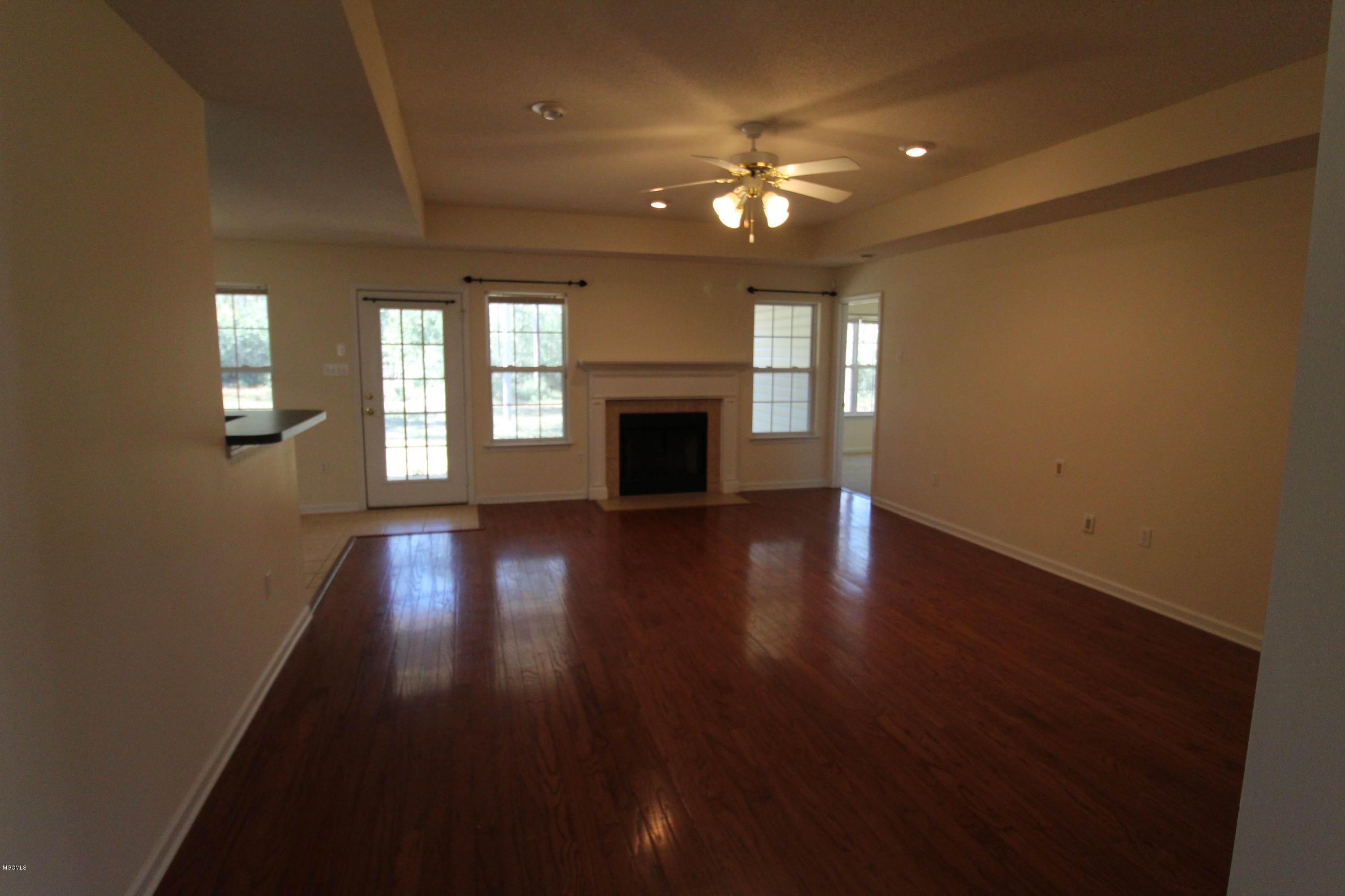 13231 Ridgeland Road Vancleave, MS 39565 - Photo 6 of 30 IMG_2748