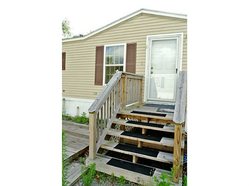 35 Hemlock Road Glocester, RI 02814 - Photo 3 of 10 Exterior Front.