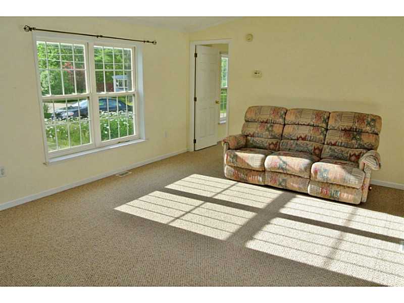 35 Hemlock Road Glocester, RI 02814 - Photo 9 of 10 Living Room.