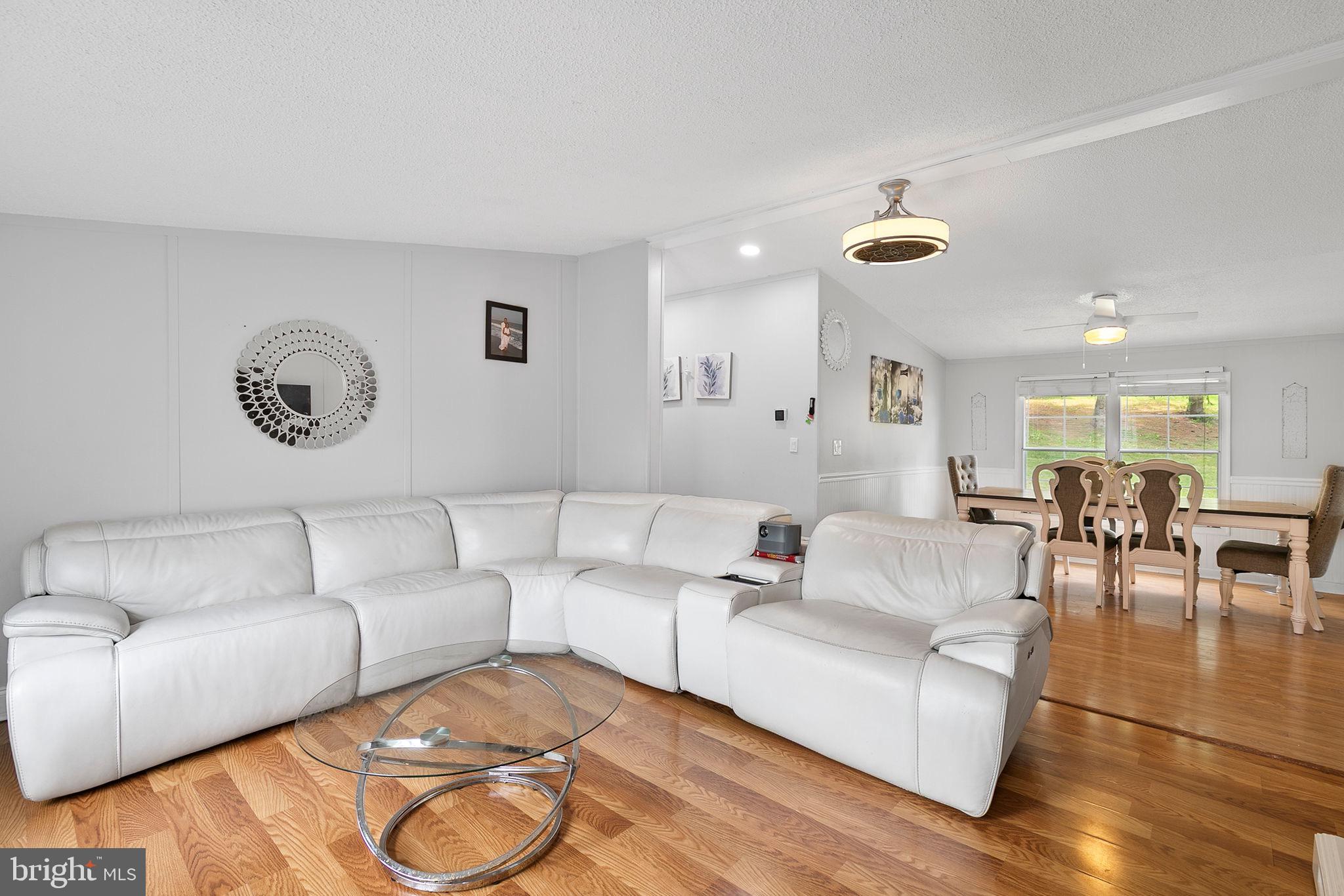 2002 David Drive Edgewood, MD 21040 - Photo 3 of 16