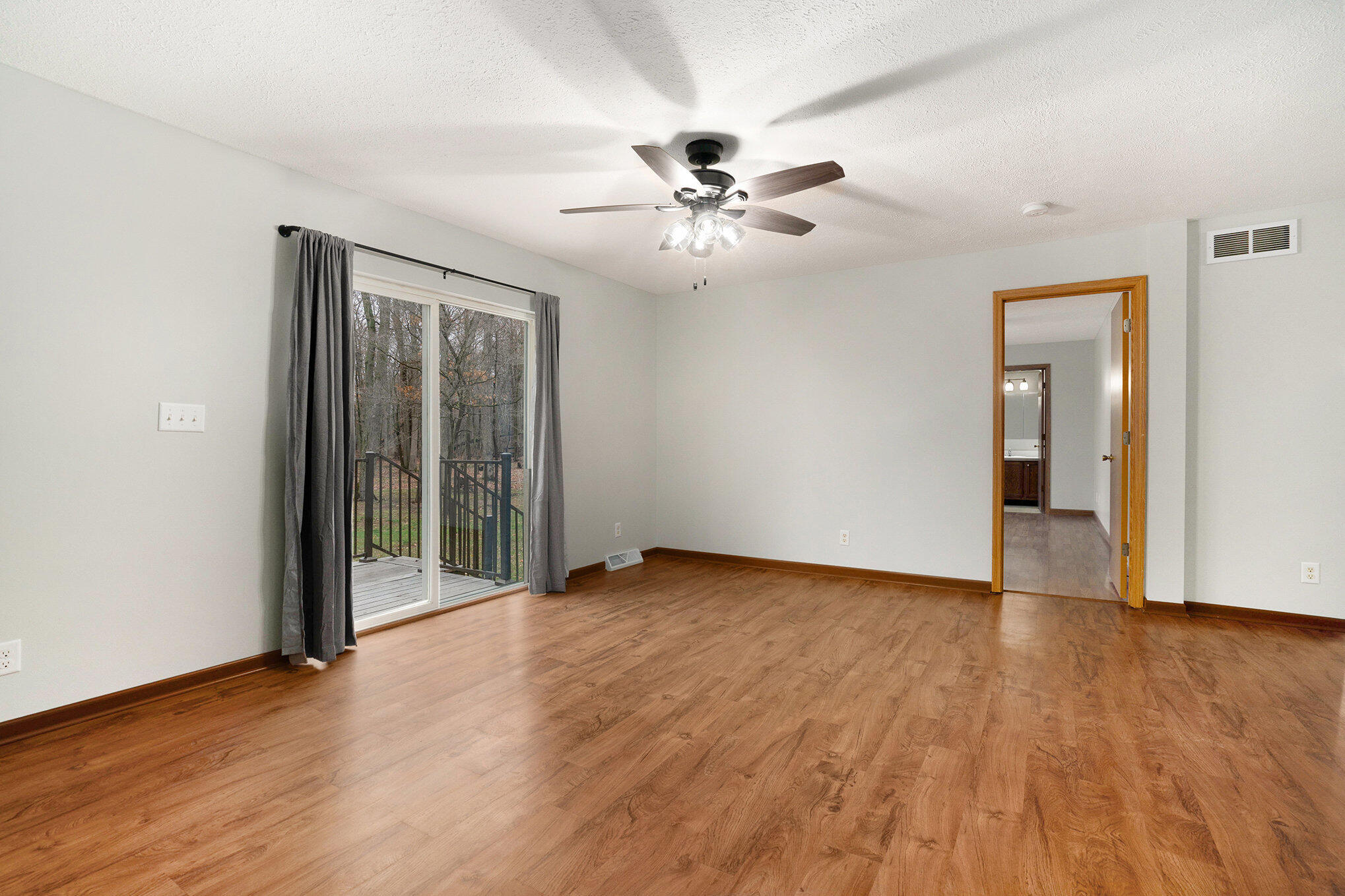 19830 Mintdale Road Constantine, MI 49042 - Photo 8 of 31 008_dsc04095_49