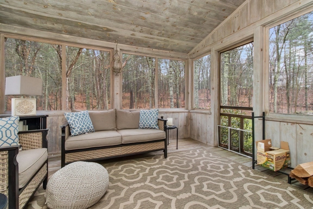 24 Robin Road Norfolk, MA 02056 - Photo 23 of 42 Gallery Image 23