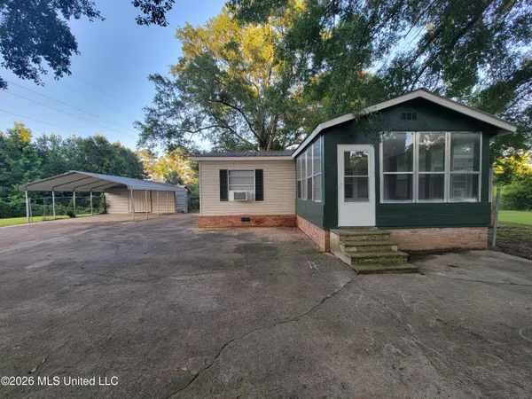 $125,000 | 2427 Lawrence Hazel Road, Lawrence, MS 39336