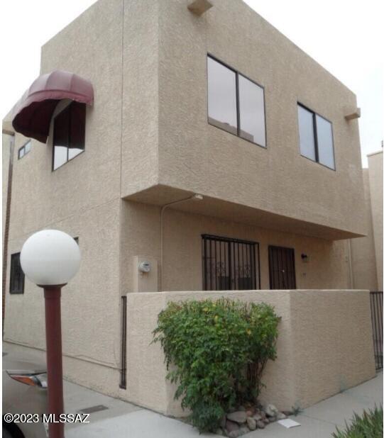 108 East Pastime Road Tucson, AZ 85705 - Photo 1 of 22