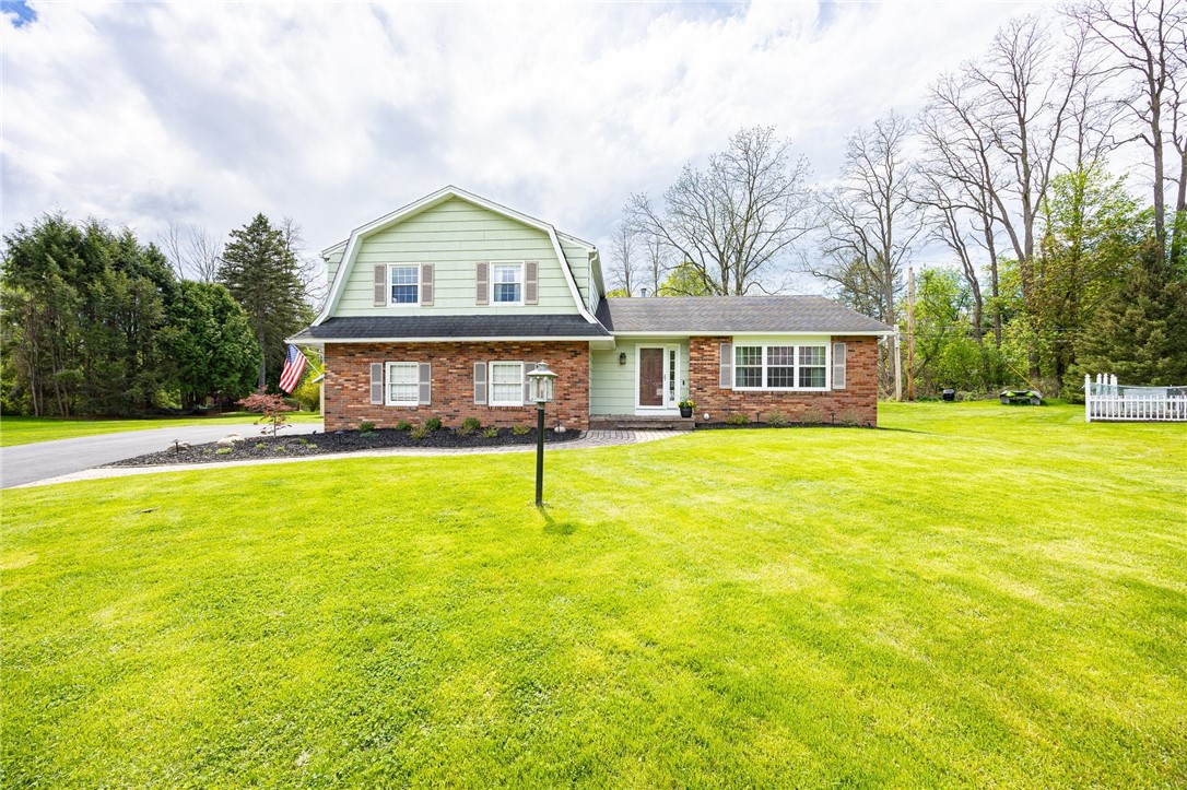 92 Pebble Hill Road Perinton, NY 14450 - Photo 1 of 1 Gallery Image 1