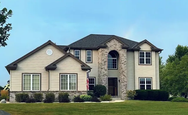 $599,900 | N108W14895 Bel Aire Lane, Germantown, WI 53022