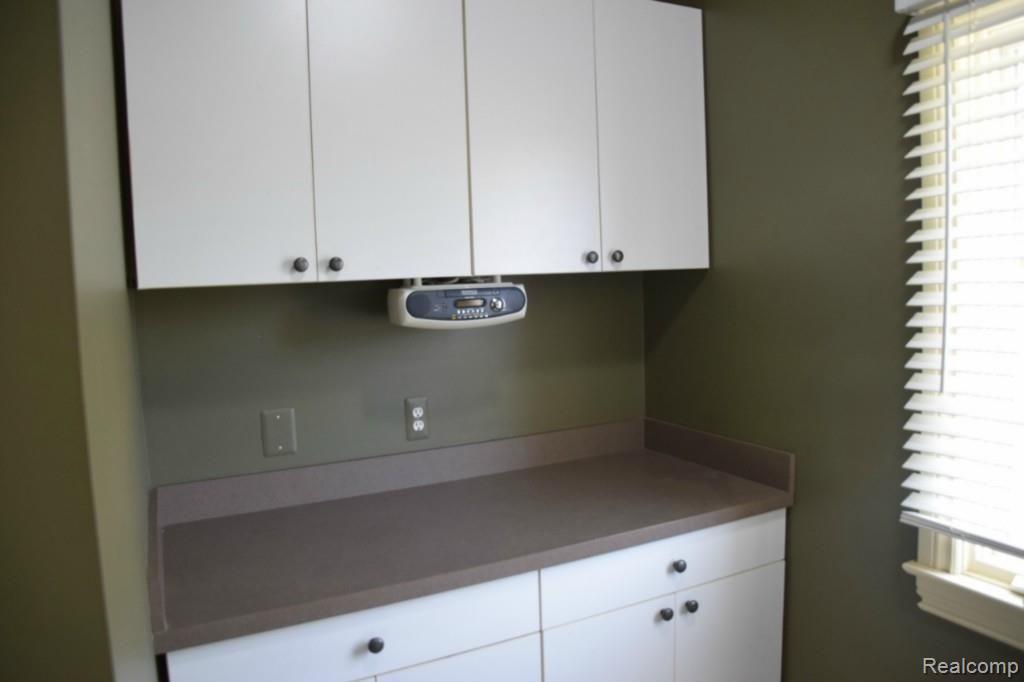 64110 Hartway Road Ray, MI 48096 - Photo 35 of 49 ALaundryRoom (1) (1280x853).jpg