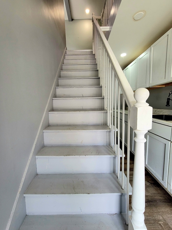 136 Commonwealth Road, Unit 2 Wayland, MA 01778 - Photo 4 of 20