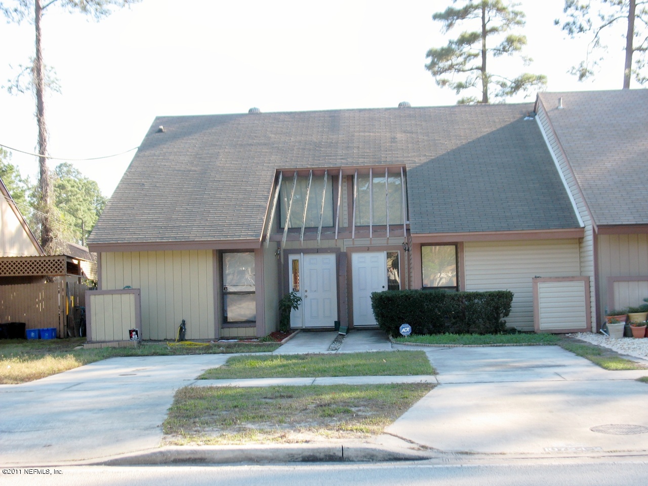 10724 Alden Road, Unit 2 Jacksonville, FL 32246 - Photo 1 of 17 Front View of Townhome/Patio Home