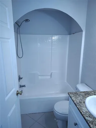$2,300 | 153 Rosedale Avenue, Spring Hill, FL 34606