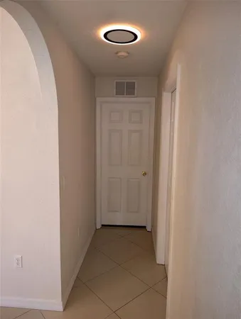 $2,300 | 153 Rosedale Avenue, Spring Hill, FL 34606