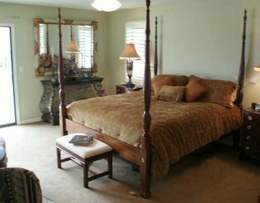 48 Rio Vista Drive Stuart, FL 34996 - Photo 5 of 8 Gallery Image 5