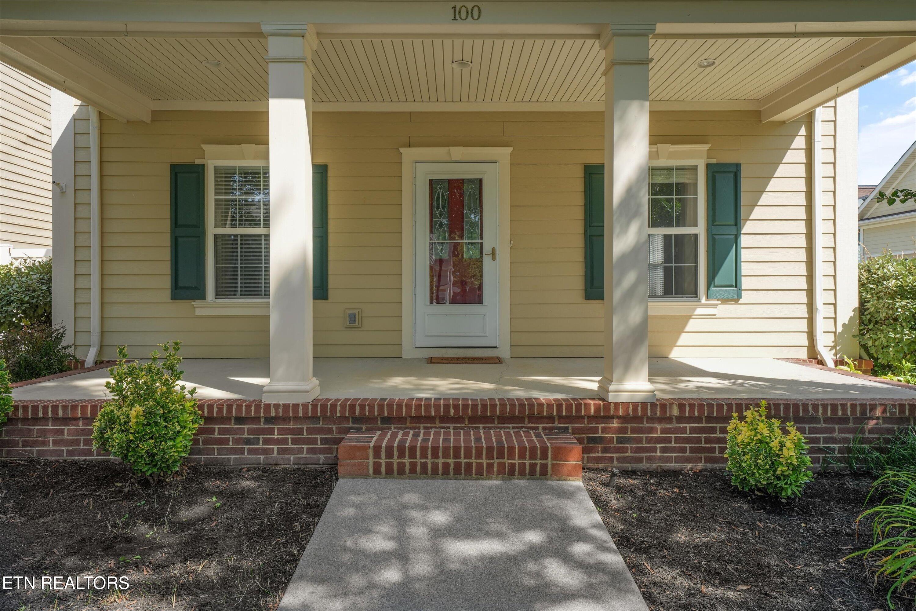 100 Forestberry Street Oak Ridge, TN 37830 - Photo 13 of 47 40-100 Forestberry St20