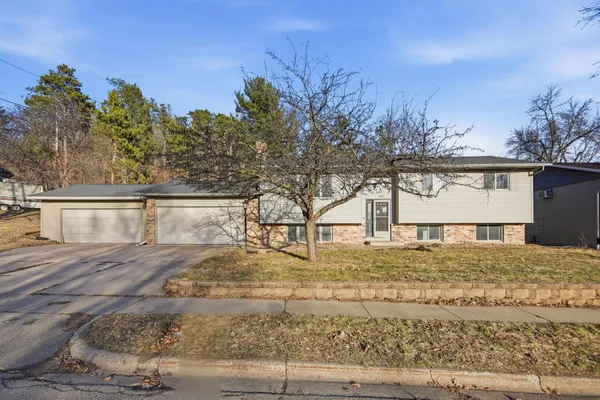$293,500 | 1907 Gernentz Lane, Red Wing, MN 55066