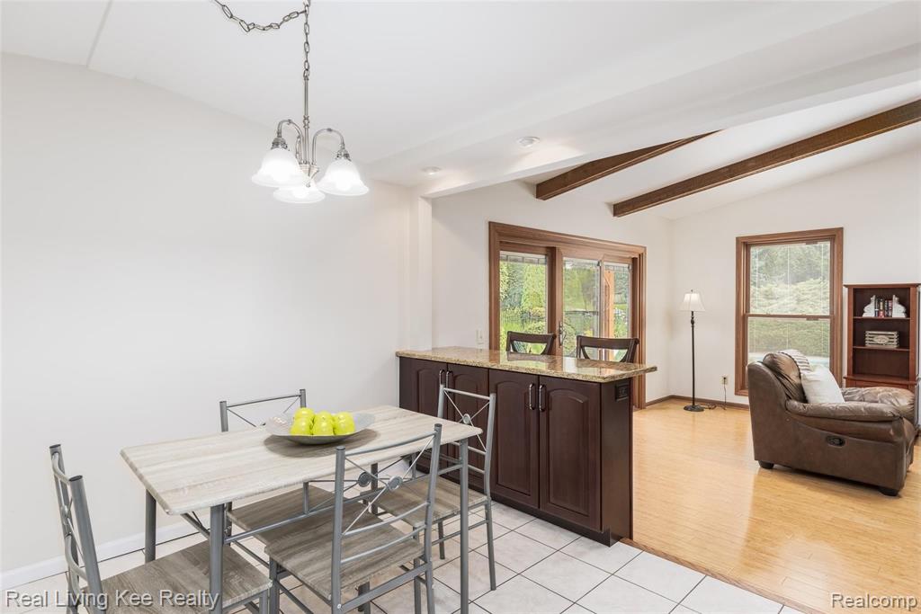 1775 Jason Circle Rochester Hills, MI 48306 - Photo 15 of 44