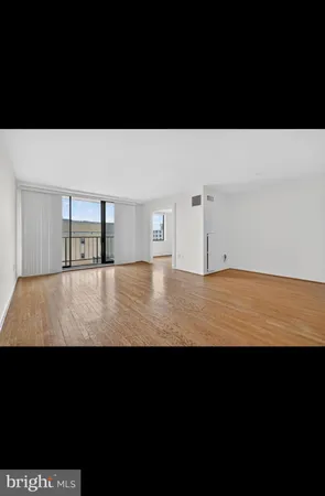$3,900 | 2555 Pennsylvania Avenue Northwest, Unit 1019, Washington, DC 20037