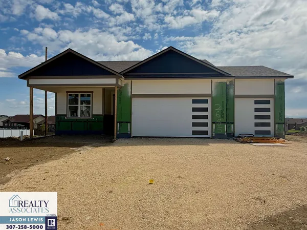 $739,900 | 2685 Heathrow Avenue, Casper, WY 82609