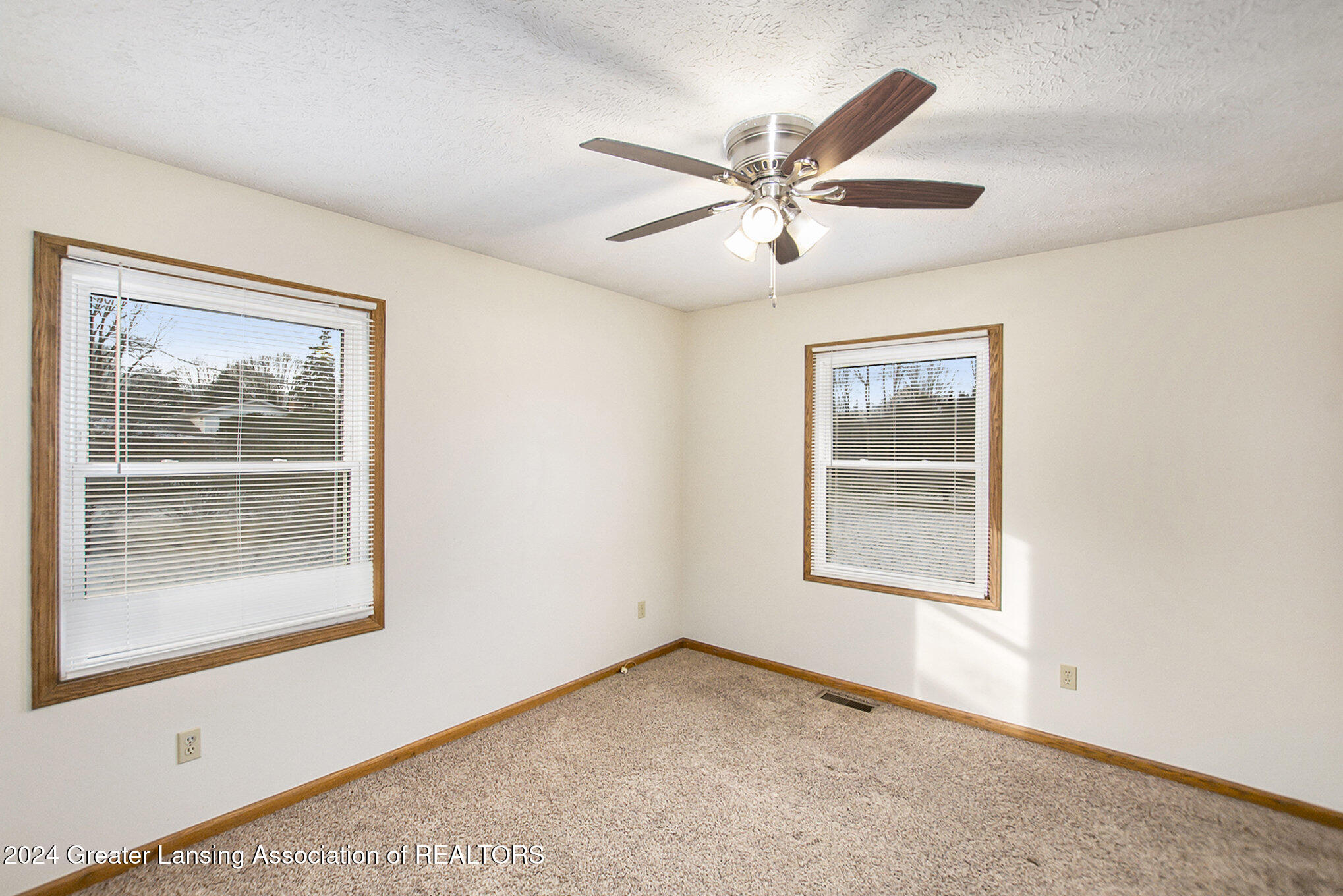 6070 East Price Road St. Johns, MI 48879 - Photo 7 of 19 007__ndp1697_765
