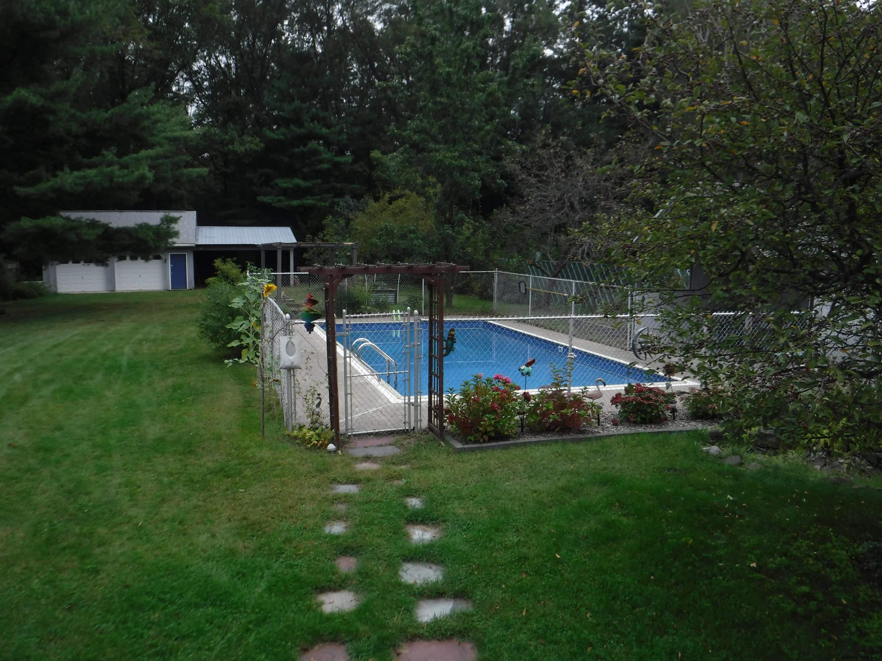 516 Stanek Road Rotterdam, NY 12306 - Photo 25 of 32 Photo 25