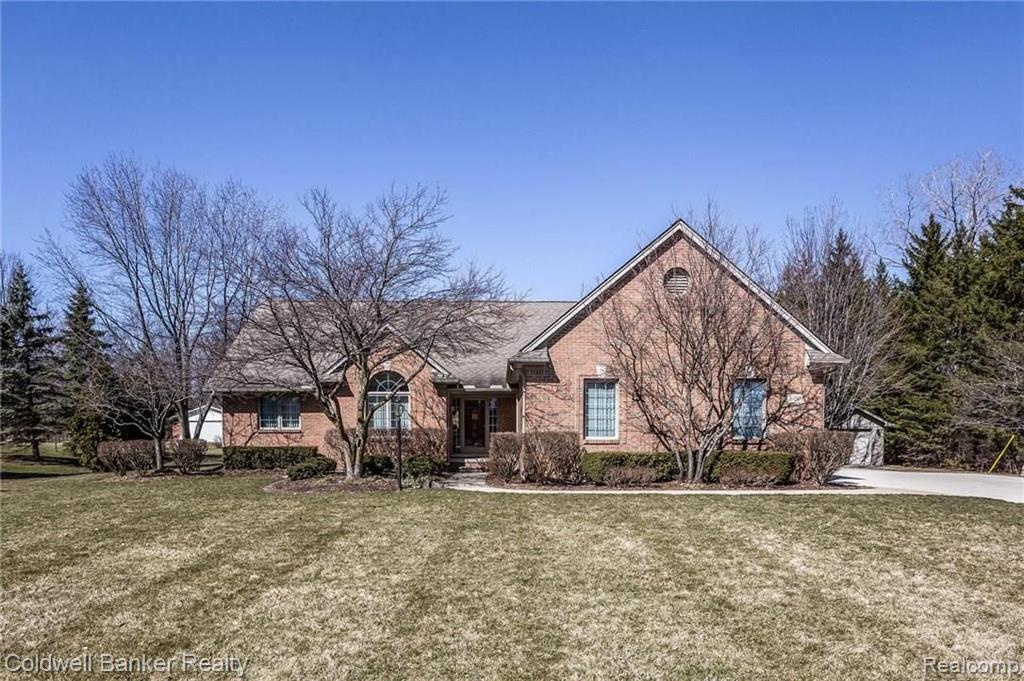 836 Shortridge Avenue Rochester Hills, MI 48307 - Photo 1 of 51
