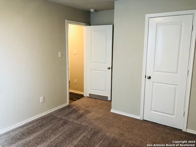 $1,595 | 9015 Little Hoss, Converse, TX 78109