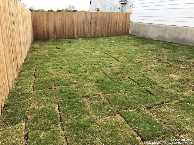 $1,595 | 9015 Little Hoss, Converse, TX 78109