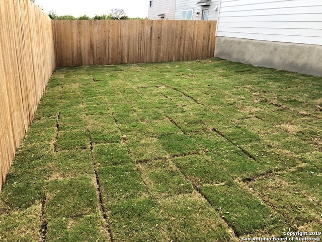 9015 Little Hoss Converse, TX 78109 - Photo 17 of 17 a view of a backyard