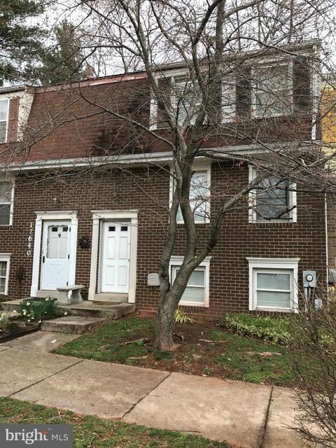 17642 Kohlhoss Road Poolesville, MD 20837 - Photo 1 of 3 front view of a house with a yard