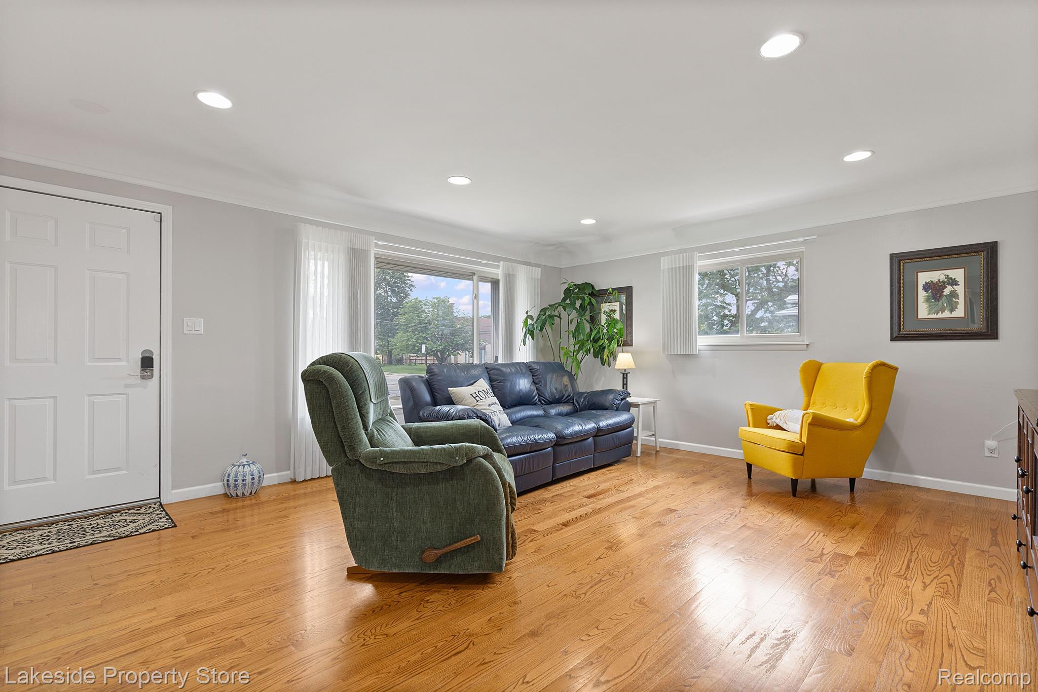 11335 East 13 Mile Road Warren, MI 48093 - Photo 8 of 28 Gallery Image 8