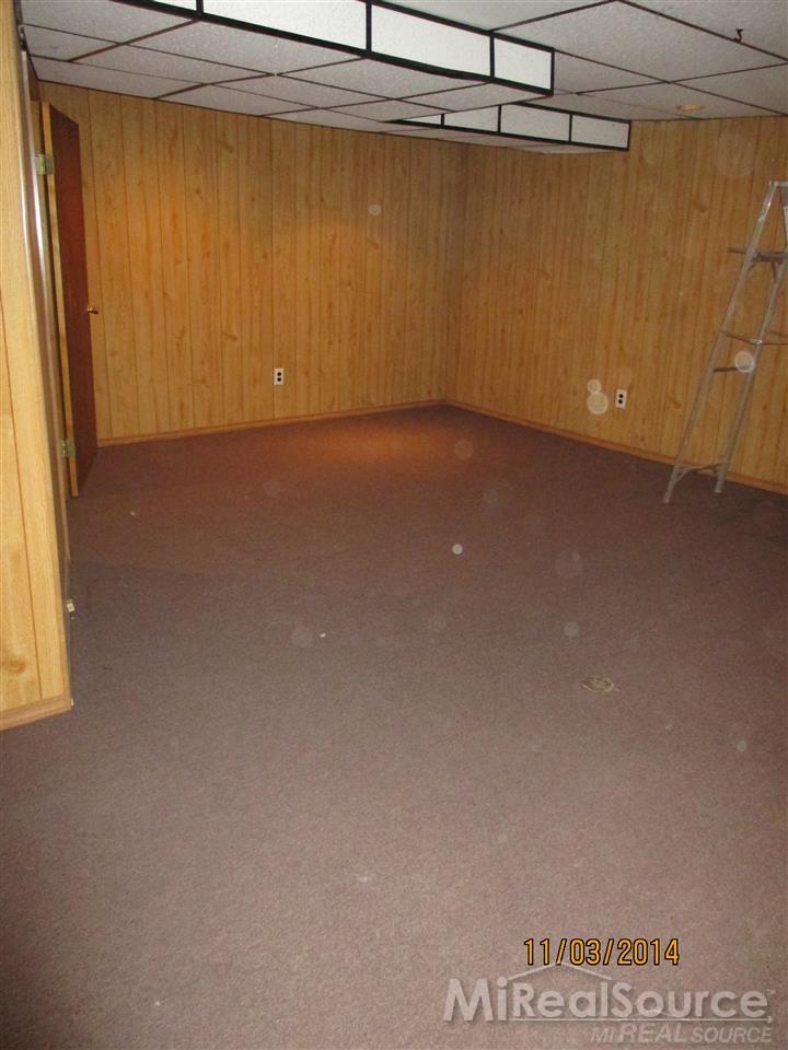 28366 Raleigh Crescent Drive, Unit 27 New Baltimore, MI 48051 - Photo 19 of 27
