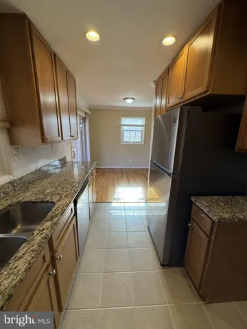 $619,900 | 8001 Hammond Street, Alexandria, VA 22309