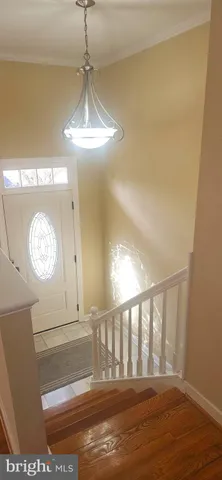 $619,900 | 8001 Hammond Street, Alexandria, VA 22309