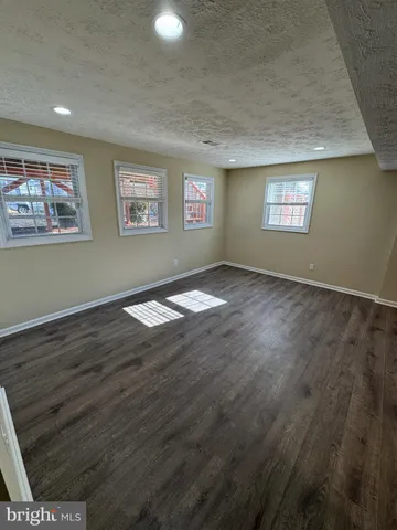 $619,900 | 8001 Hammond Street, Alexandria, VA 22309