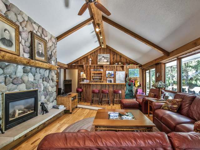 9470 Country Club Road Minocqua, WI 54548 - Photo 4 of 20 Gallery Image 4
